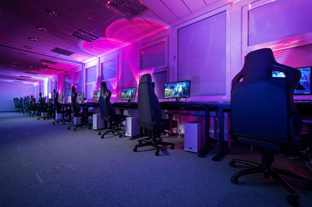 Esports Betting Is Changing How Fans Follow Competitive Gaming